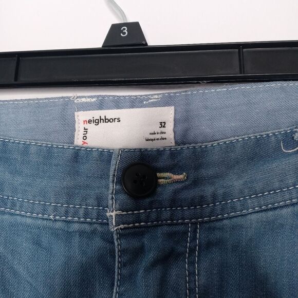 Your Neighbor shorts size 32 - Picture 3 of 5